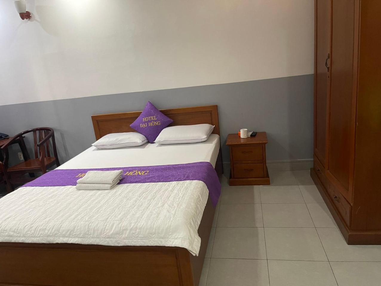 Dai Hong -142 No Trang Long, Q. Binh Thanh - By Bay Luxury Apartment *